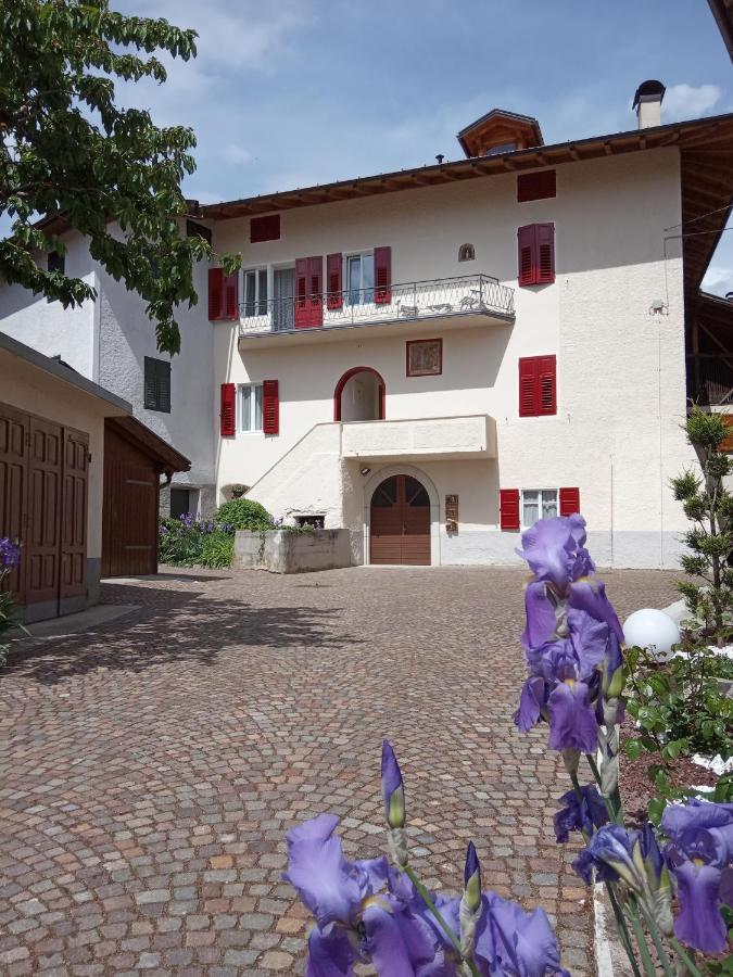 Da Valentina Apartment Castelfondo Luaran gambar