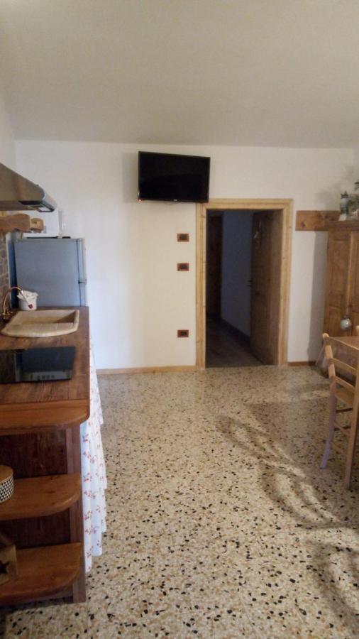 Da Valentina Apartment Castelfondo Luaran gambar